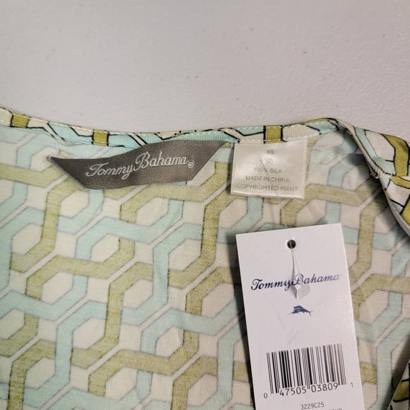 Tommy Bahama 100% Silk Dress Green Pattern Front Knot Women's Size XS - Picture 3 of 6